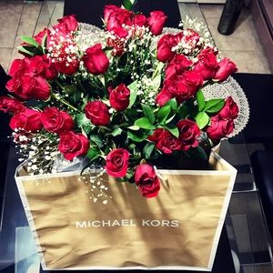 Meet your Posher, Dana